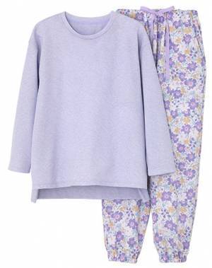 秋冬のおうち時間がスウェット派の方へ。 寒い季節のリラックスシーンにおすすめ！背中あったかルームウェア 「WARM PLUS IN LIVING（ウォームプラスインリビング）」発売