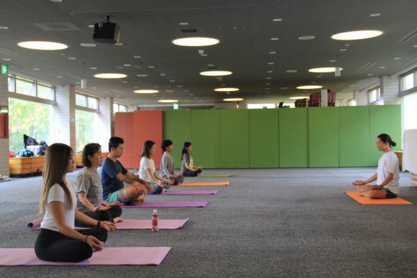 【北海道ニセコ】国定公園を活用したアドベンチャートラベル 「ヨガ &times; サイクリング」モニターツアーの実施