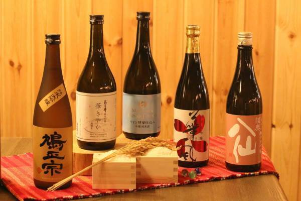 【青森屋】青森屋オリジナルのブレンド酒を再現できる日本酒セット 「青森の酒いいあんべっこブレンド」販売開始｜期間：2021年12月20日～通年