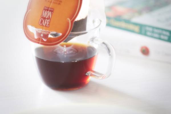 「モンカフェ」がスタイリッシュなデザインに全面リニューアル！