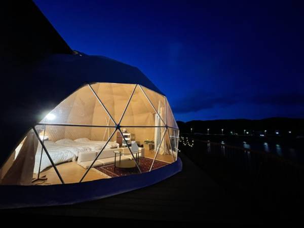 【亀山温泉ホテル&times;fru:C美容液】東京から約１時間！ヨガ・温泉・天然プラネタリウムに極上スキンケアまでついた癒し旅が販売開始！