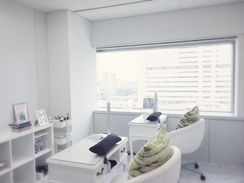 海浜幕張駅徒歩3分！あなたの魅力を引き出してくれる『Eyelash&Nail TAKE』の情報は駅近ドットコム公開中です