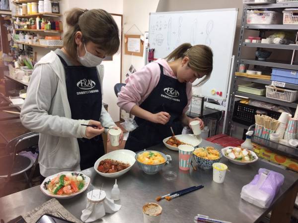 食品サンプルクリエイターズスクール2022年4月受講生募集開始！