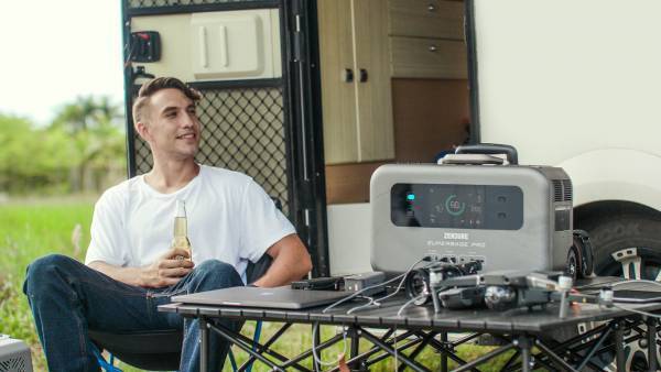 充電製品ブランドのZENDURE  「CES 2022」に出展。話題のIoTポータブル電源SuperBase Proを展示