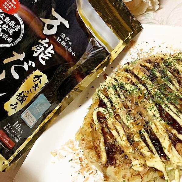 ひろぎんHD本社ビル「イベントスペース」にて広島県産牡蠣を使った万能だしを直接販売