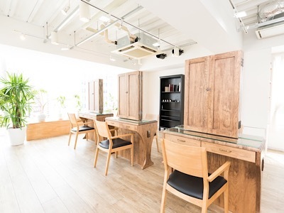 四ツ橋駅より徒歩1分のヘアサロン『Direction』駅近ドットコムで詳細情報を掲載中