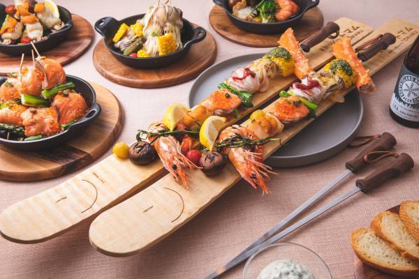 【トマム】「スキーインスキーアウトこたつビアテラス」登場！～スキー場内のオープンテラスにコタツを設置～｜期日：2021年12月1日