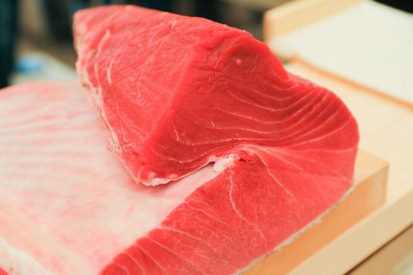 ミシュラン星獲得「銀座おのでら」新業態 「廻転鮨 銀座おのでら本店」「立喰鮨 銀座おのでら本店」 10 月 8 日（金）オープン！