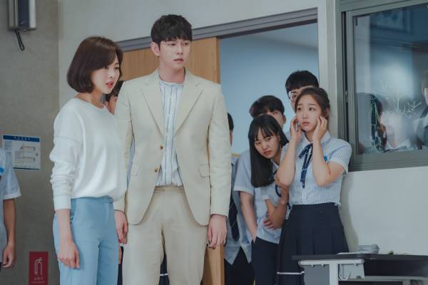 ユン・ギュンサンが巨大な権力の闇に挑むクライムサスペンス！ BS初放送！韓国ドラマ「潜入弁護人〜Class of Lies〜」10月30日（土）ひる２時～BS12 トゥエルビで放送スタート