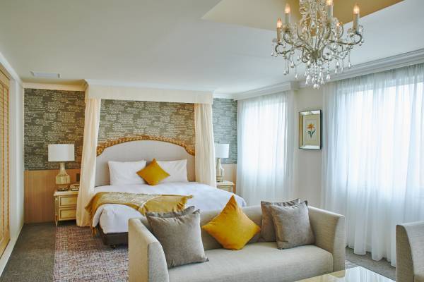 2022年の年始めはご家族皆様で優雅な時間を  『Happy New Year 2022 ファミリーブッフェ』開催