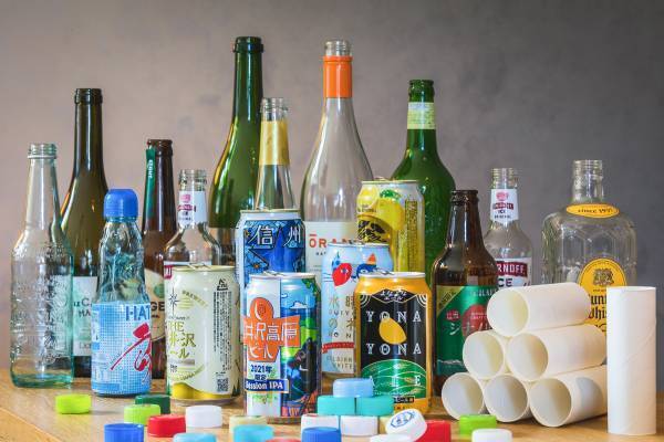 【BEB5軽井沢】今年のクリスマスのテーマは&ldquo;エコ&rdquo;！？空き缶や雑誌などの資源を活用して飾り付ける「アップサイクルクリスマス」を開催｜期間：2021年12月1日〜25日