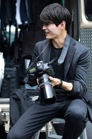 働き方の多様化で選択の幅が広がったウェアリングをサポート　17業種の着こなしを解説した「職業図鑑」を発信