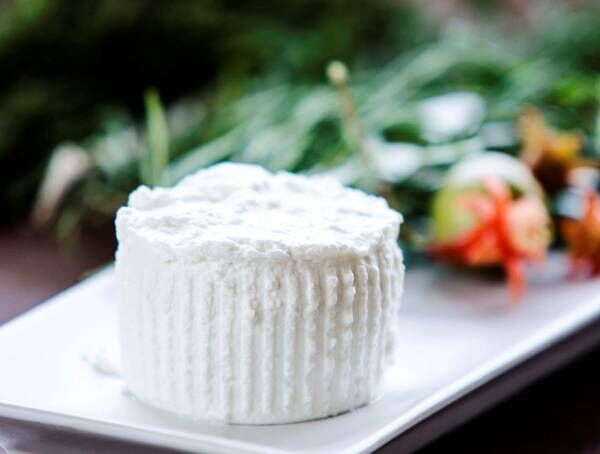 父から息子へ 4世代に渡って継承された伝統の味 水牛の濃厚なリコッタチーズ Theテネリ 南イタリアエボリ村から ディプント へ 21年10月15日 ウーマンエキサイト 2 3 父から息子へ 4世代に渡って継承された伝統の味 水牛の濃厚なリコッタチーズ Theテネリ 南イタリアエボリ村から ディプント へ 21年10月15日 ウーマンエキサイト 2 3