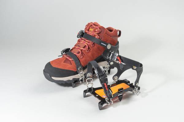 冬山トレッキング用「10本爪アイゼン」販売個数前期比120%達成！ウインターシーズン到来を受けて販促強化を実施