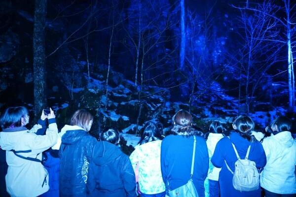 【奥入瀬渓流ホテル】「氷瀑ライトアップツアー」オープニングセレモニー実施のご報告 ～十和田市内の小学生がイベントに参加しました～