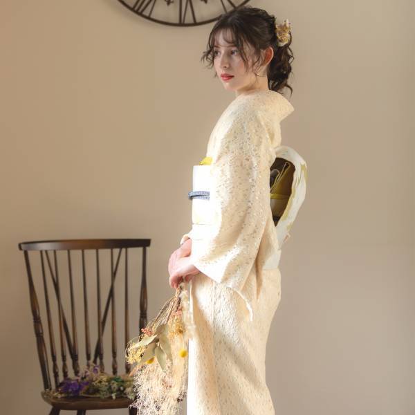 【京都きもの町&times;美少女図鑑】新作オリジナルレース着物発表。PRにオーディショングランプリ・かおりさんを起用