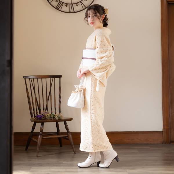 【京都きもの町&times;美少女図鑑】新作オリジナルレース着物発表。PRにオーディショングランプリ・かおりさんを起用