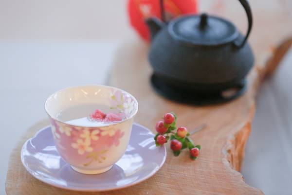 【仙台】和菓子と洋菓子を掛け合わせた新感覚アフタヌーンティー『和スイーツdeお茶会』期間限定開催！話題の“和スイーツ”を結婚式場専属パティシエが巧みにアレンジ