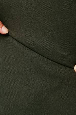 機能性とサステナブルを両立したTERRATECH(テラテック)シリーズに新アイテム追加　ジャケットの上からでも着脱しやすいストレッチ性を備えたコートを発売