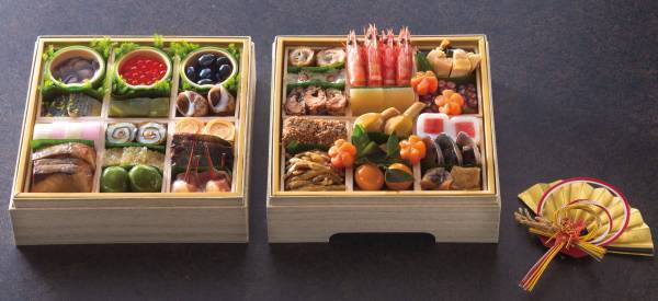【10/1～予約受付開始】40年の伝統と信頼で培われた 「ポートピアホテルのおせち2022」 ～新たな年のはじまりを大切な方と縁起良く～