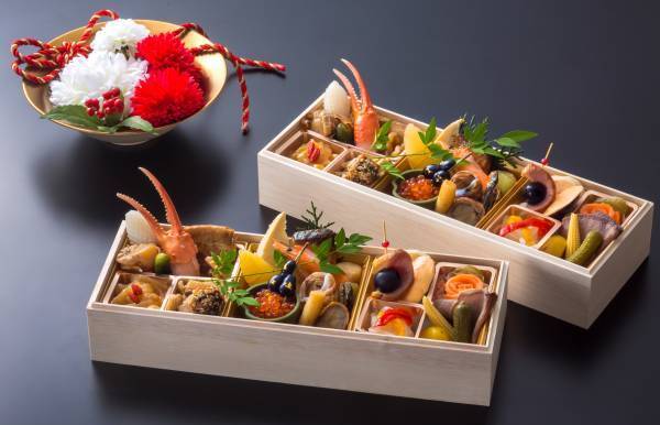 【10/1～予約受付開始】40年の伝統と信頼で培われた 「ポートピアホテルのおせち2022」 ～新たな年のはじまりを大切な方と縁起良く～