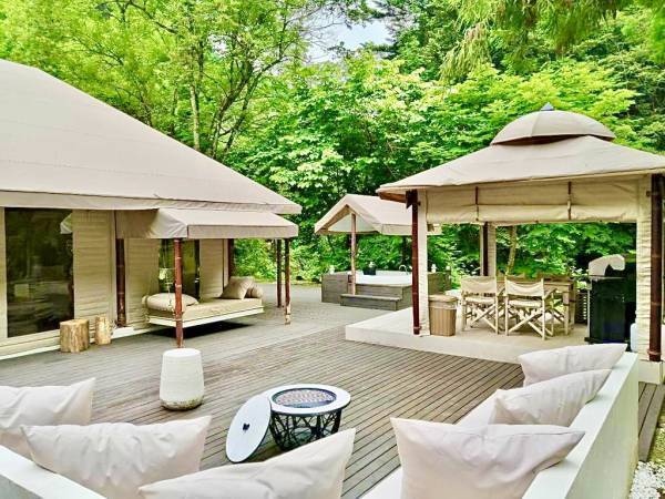 【KEIKOKU GLANPING &times;fru:C美容液】都心から１時間半！まるで海外？なラグジュアリー隠れ家グランピングで癒しのひとときを♪