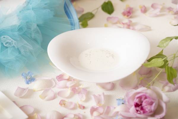 ありがとうの&ldquo;Gift&rdquo;～Winter＆Christmas Fair～ 上質な空間で童話 &ldquo;シンデレラ&rdquo;をイメージしたスイーツ・マリアージュ フレール社の紅茶を楽しむ 『プリンセス・シンデレラ アフタヌーンティー～憧れの舞踏会～』販売