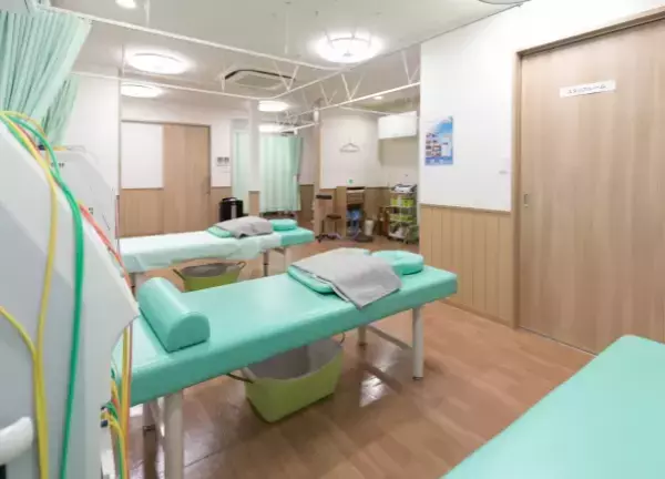 小田急・JR町田駅からバスで11分『みどりヶ丘整骨院』はゆがみを整える「姿勢均整術」であらゆる不調を改善へと導きます！駅近ドットコムで情報を公開中