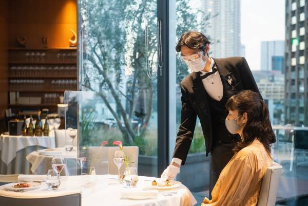 【ひらまつレストラン】日本の秋を表現した期間限定コース「Menu Kōyō "紅葉" ～秋の味覚～」が登場　～フィリップ・ミル 東京～