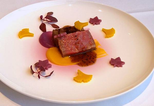 【ひらまつレストラン】日本の秋を表現した期間限定コース「Menu Kōyō "紅葉" ～秋の味覚～」が登場　～フィリップ・ミル 東京～