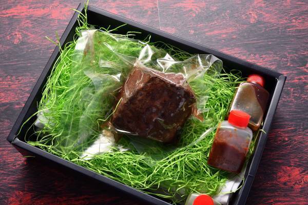 【秋冬の期間限定/テイクアウトメニュー】お家でプチ贅沢！シンガポール・シーフード・リパブリック東京から、「お家で楽しむシンガポール料理セット」のご案内です。