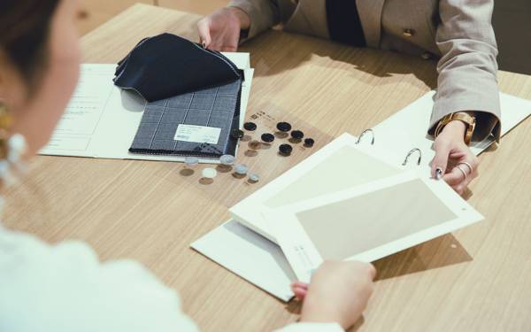 オーダー商品・店頭商品、組み合わせ自由自在！ クオリティオーダー・SHITATE(シタテ)の「女性向けオーダースーツ」