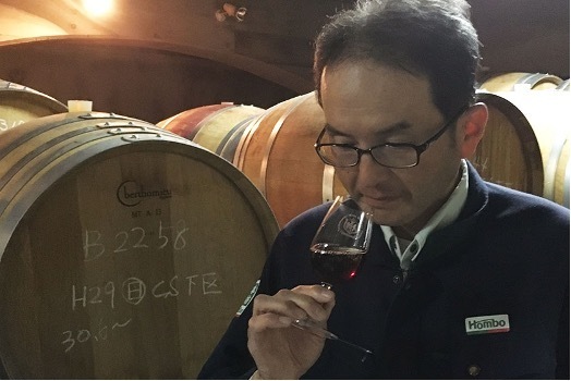 【温泉宿・ホテル総選挙2021年 ワイン部門】 中部エリア第1位、全国第3位を受賞山梨ワインとバイキングのペアリングを楽しむ宿、大江戸温泉物語 ホテル新光