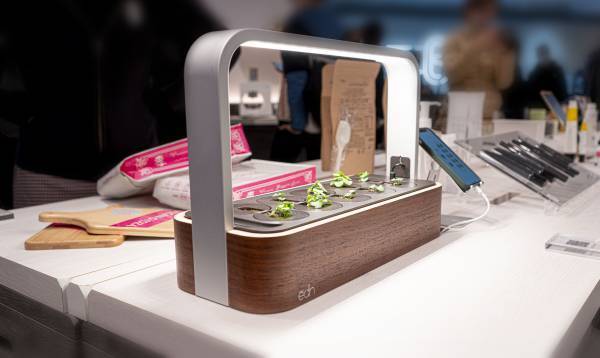【新店舗】話題の「売らない小売」「b8ta Tokyo - Shibuya」にて、おしゃれなスマートプランター「edn Small Garden」展示開始