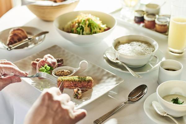 【ひらまつホテル】開業５周年を迎えたTHE HIRAMATSU HOTELS & RESORTS 熱海。「特別な日を気負いなく過ごせる場所」に。