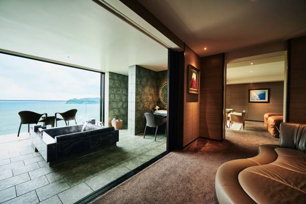 【ひらまつホテル】開業５周年を迎えたTHE HIRAMATSU HOTELS & RESORTS 熱海。「特別な日を気負いなく過ごせる場所」に。