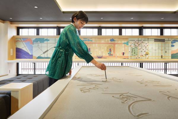 【OMO by 星野リゾート】1,200年の歴史を持つ世界遺産「東寺」で 厄よけ祈願を受ける「京都やくよけOMO(おも)散歩」実施｜開始日：2021年12月1日〜／実施施設：OMO3京都東寺、OMO5京都三条、OMO5京都祇園