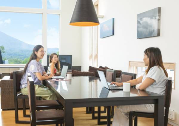 【北海道ニセコ】今秋ワーケーションニセコWEBサイトリニューアルオープン / コンシェルジュ機能の強化