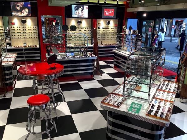 パリミキ 池袋店　期間限定Fair  Paris Miki&times;TOM FORD  「TOM FORD ポップアップイベント」 2021年12月1日（水）より開催！！