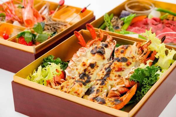 【ひらまつレストラン】おうちクリスマスはシェフ手作りの料理でおいしく豪華に ～期間限定テイクアウト＆デリバリー～