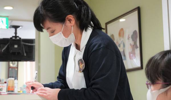 子ども弱視斜視治療【みるみる手帳】無償提供継続のクラウドファンディング挑戦中