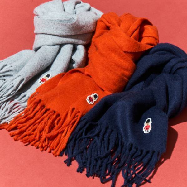 MACKINTOSH PHILOSOPHY(マッキントッシュ フィロソフィー) 大人にお勧め、バッキンガムベアシリーズのマフラー新作をリリースーMOONBATー