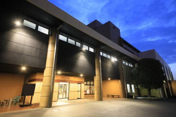 ＜期間限定＞旬の冬グルメ&ldquo;フグ尽くし会席&rdquo;プラン販売開始　熊本の温泉旅館【ゆとりろ山鹿】で一年間頑張った自分へご褒美旅はいかが？