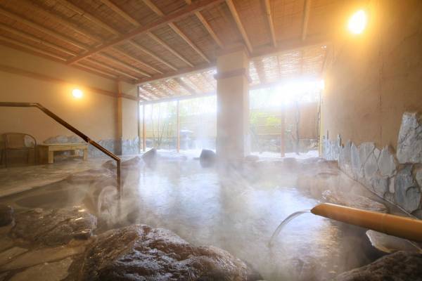 ＜期間限定＞旬の冬グルメ&ldquo;フグ尽くし会席&rdquo;プラン販売開始　熊本の温泉旅館【ゆとりろ山鹿】で一年間頑張った自分へご褒美旅はいかが？