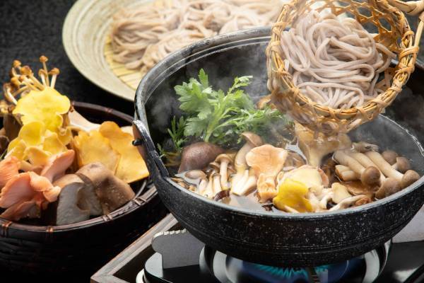 【軽井沢星野エリア】軽井沢で気軽に湯治体験して、心身ともにリフレッシュする 「おひとり日帰り湯治プラン」を販売｜期間：2021年11月4日～2022年3月19日