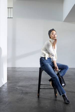 スタイリスト安西こずえ &times;「アンタイトル」 モノトーン＆カラーアイテムをテーマに、今冬イチ推しのスタイリングを公開！