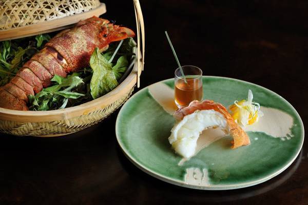 【星のや竹富島】幻の食材&ldquo;セミエビ&rdquo;を使用した新メニュー登場！冬限定のディナーコースを提供開始｜期間：2021年12月10日〜2022年3月19日