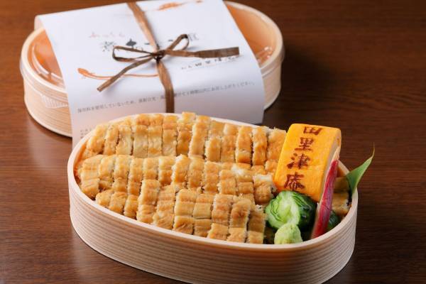 【宮城・松島】お客様の7割以上が注文！宮城県雄勝産2年もの大ぶり生牡蠣使用「究極のかきフライ」