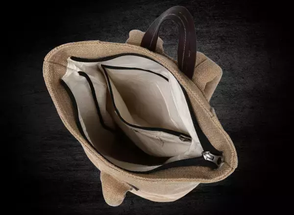 【MAKUAKE数時間で目標達成】自然素材でサスティナブル。 フェアトレードでエシカル。 SDGsに配慮したヨーロッパで大人気モデルのバックパックが この度「Makuake」にて12月27日日本初上陸