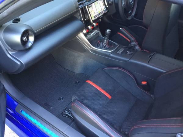 『安心と愉しさ』に特別な思いを込めたスバルらしいスポーツカー【新型BRZ】がレンタカーの仲間入り！